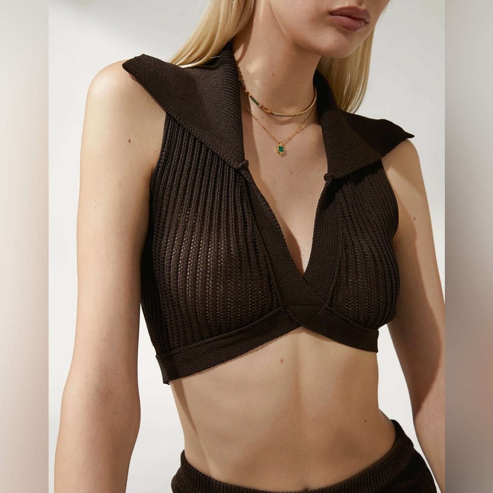 Ruve Knitted Crop Top